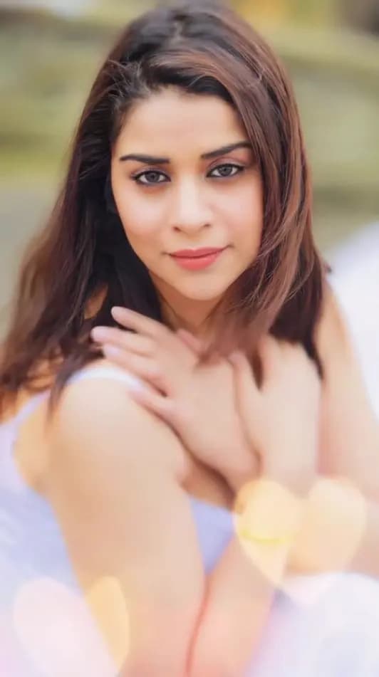 Featured image for Anara Gupta Famous Tv Actress Exposes Big Tits and Plays with Them