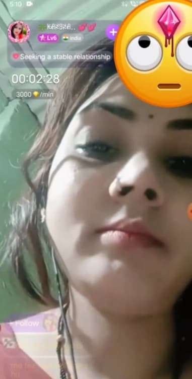 Featured image for Desi Wife Shows Off Her Big Tits to Lover on Video Call While Husband is Away