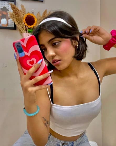 Featured image for Charvi Bhatt Fully Nude Video Showing Off Her Boobs and Pussy Rubbing Her Pussy