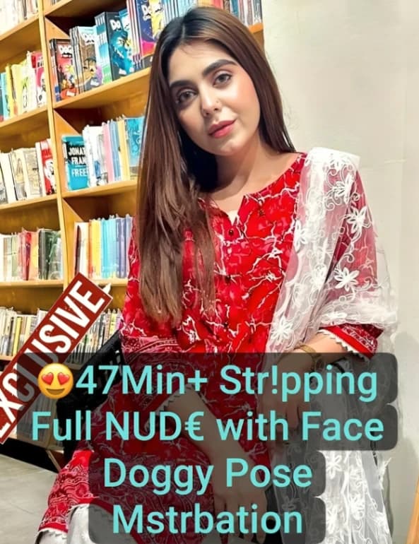 Featured image for Unbelievably Gorgeous Babe Strips Fully Nude with Face Boobs Pressing in Doggy Pose and Vibrator Masturbation